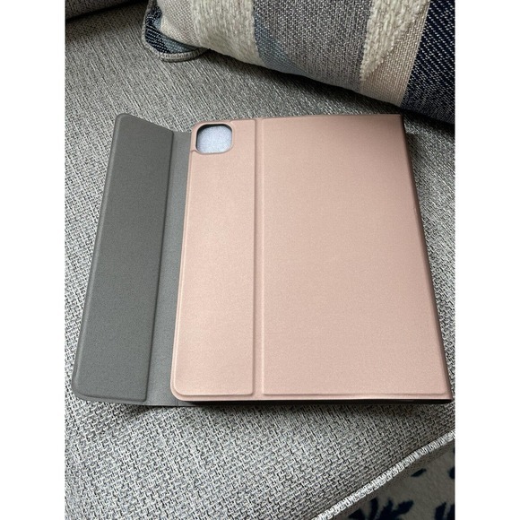 JUQITECH iPad Pro 11 case with Wireless Keyboard - Picture 3 of 4